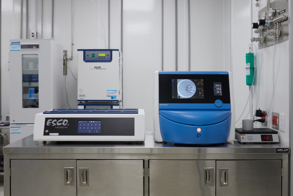 Time Lapse Incubation in the IVF lab at Twig Fertility Toronto and Vancouver